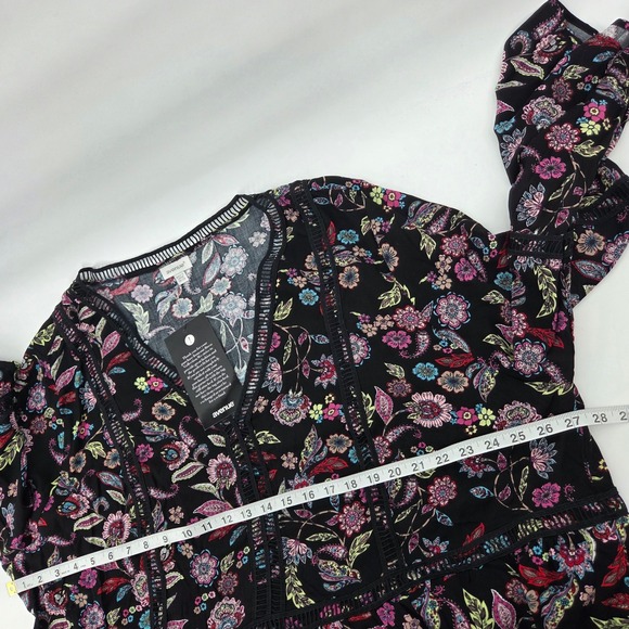 Avenue Bohemian Print Top 26/28 Black Paisley Daisy Lace Trim Bell Sleeve Boho - Picture 7 of 8